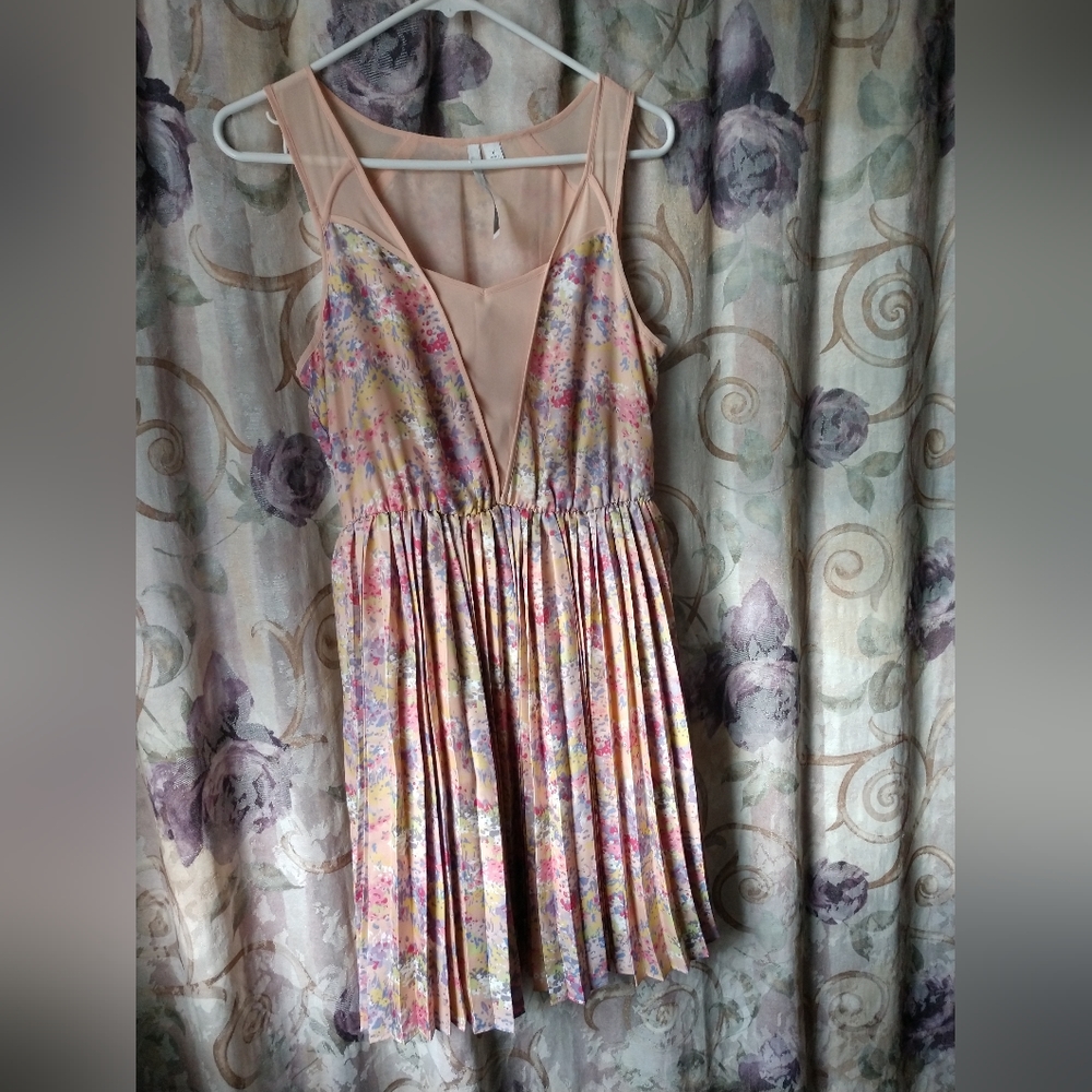 LC Laura Conrad Dress